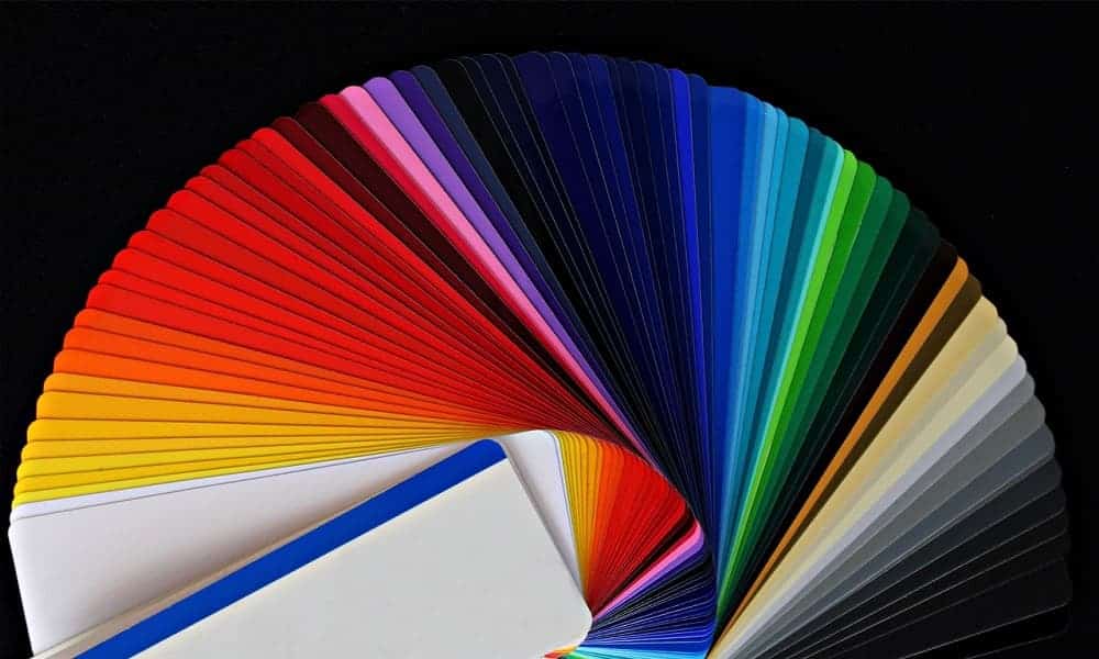 Wpływ koloru na nastrój w pomieszczeniu – Jak wykorzystać kolor w aranżacji wnętrz?