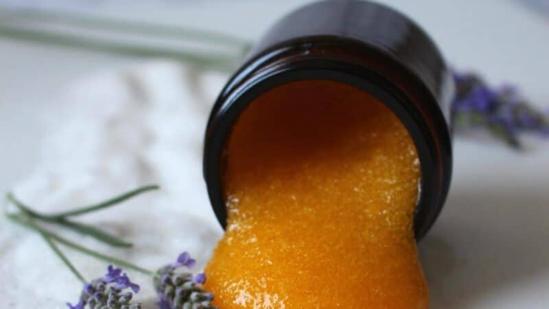 Naturalne serum do twarzy – jak zrobić w domu?