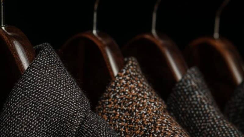 Trendy w modzie ekologicznej, które zmieniają sposób, w jaki się ubieramy